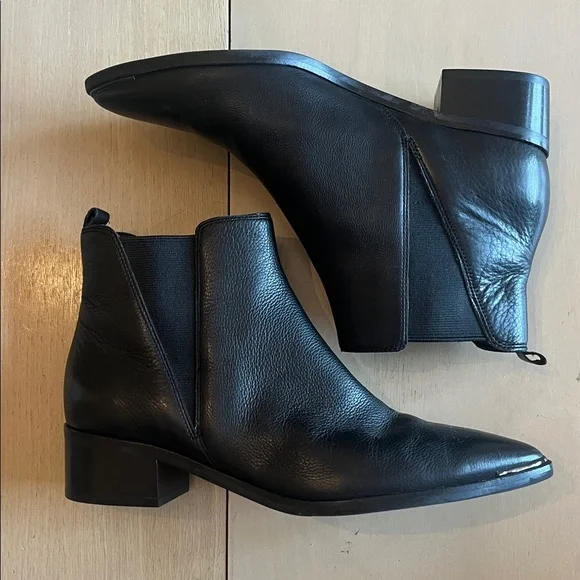 Marc Fisher like new ! - Picture 1 of 7